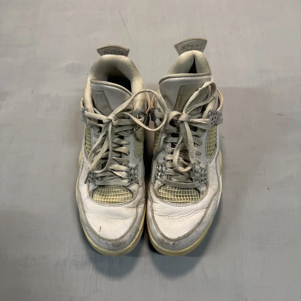 Jordan Men's Air Jordan 4 Retro sneakers Y2K White